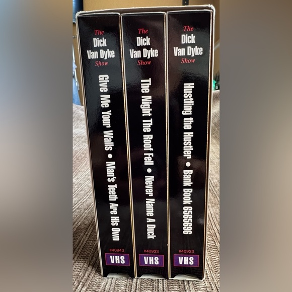 The Dick Van Dyke Show Special Edition VHS Set - Picture 2 of 7